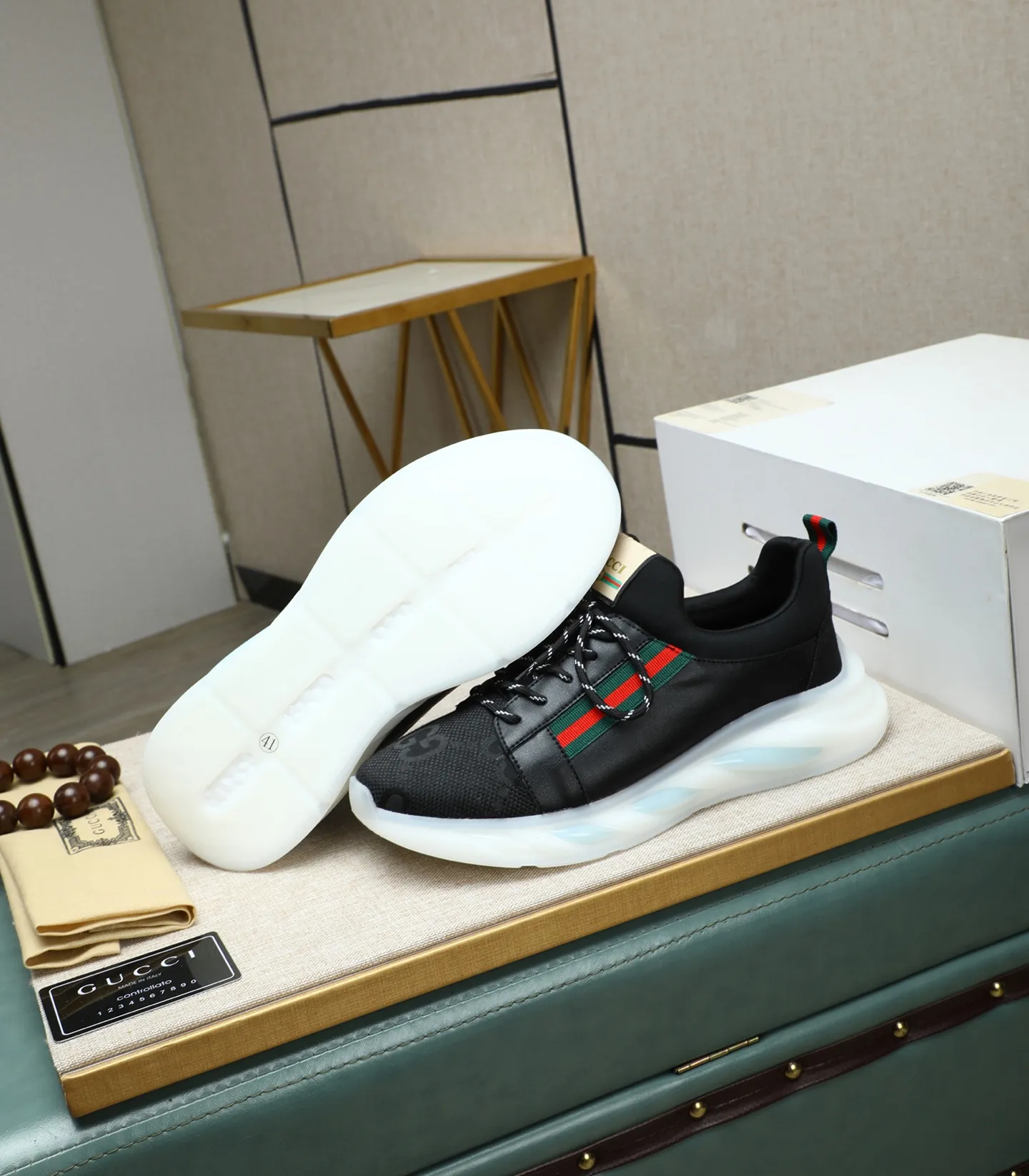 Men's shoes💰440 GUCCI🔍🔍Latest spring style On sale at the same time at the counter, original calfskin imported from Italy, genuine leather lining, (high-end, luxury, and class) exquisite workmanship, soles: original soles specially provided by the original factory, ⚠Exclusive double-layer movable molded soles are super comfortable⚠, real photos🎬The real ones are better🔍🔍"High quality·Follow the order" code number 38-44